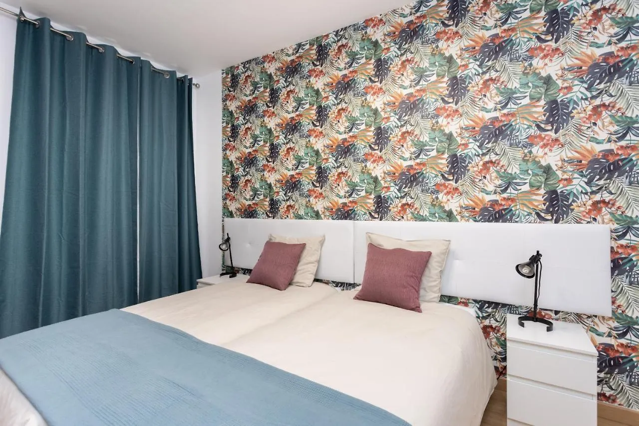 קנדלריה Las Caletillas Sea View Penthouse 0*,