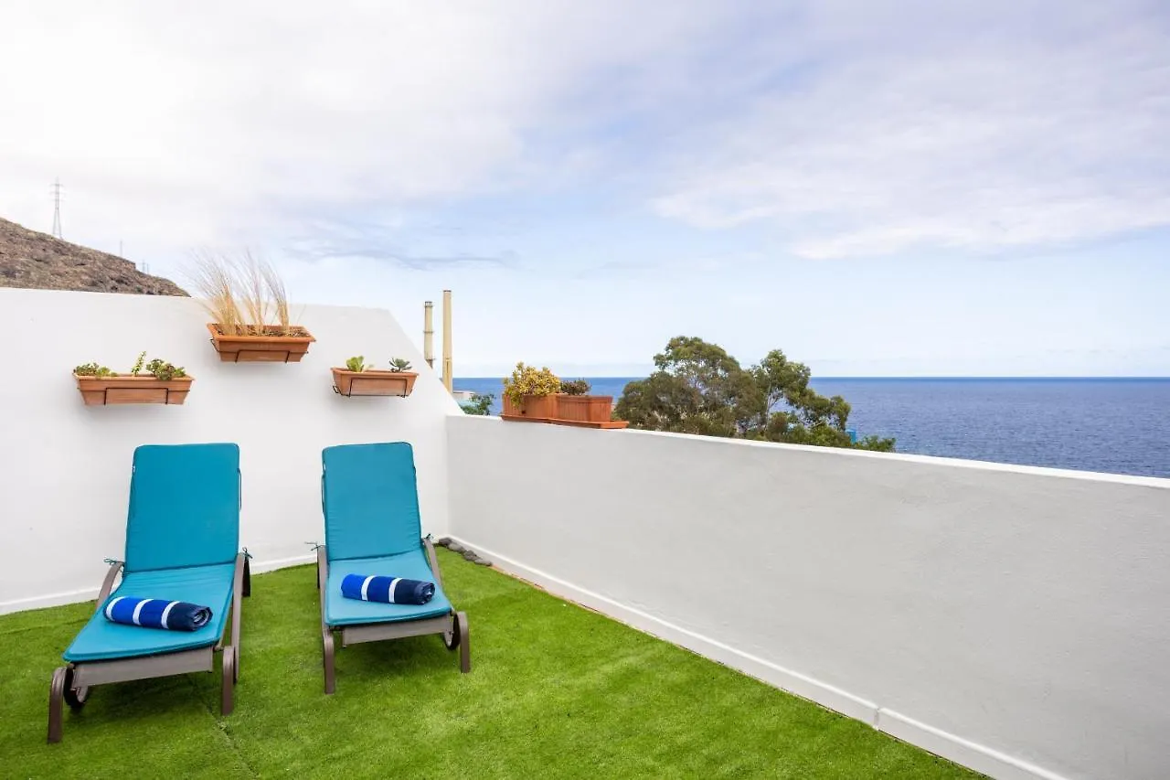 קנדלריה Las Caletillas Sea View Penthouse 0*,