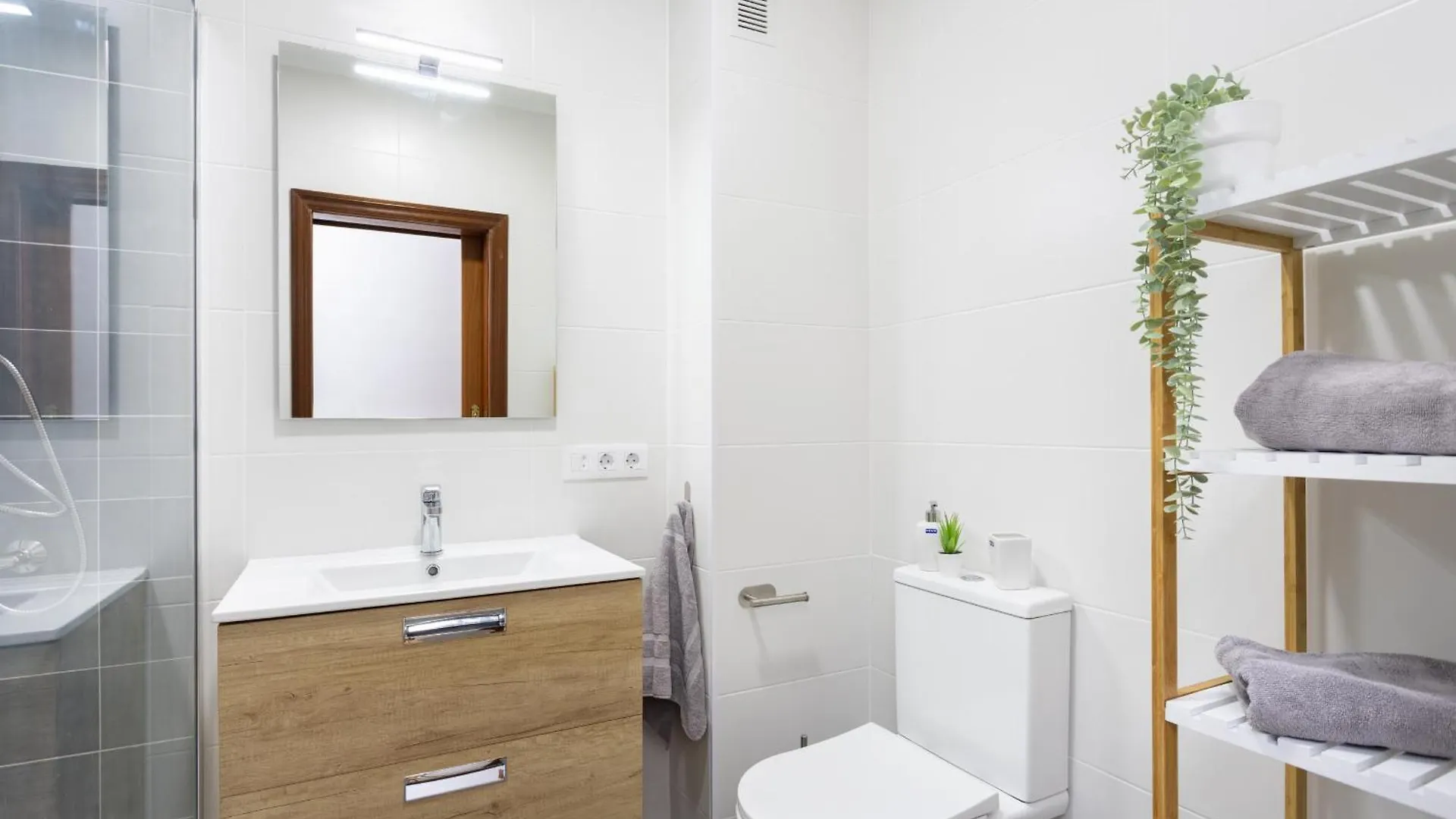 קנדלריה Las Caletillas Sea View Penthouse 0*,  ספרד